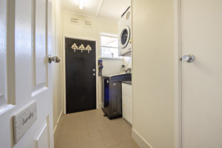 4 bedroom house at 47-49 Marsh Street, Wellington NSW 2820 - photo 15