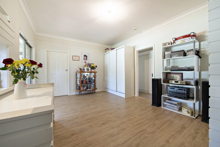 4 bedroom house at 47-49 Marsh Street, Wellington NSW 2820 - photo 17