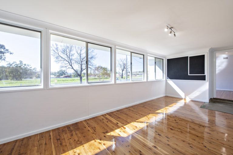 3 bedroom house at 13 Pierce Street, Wellington NSW 2820 - photo 4