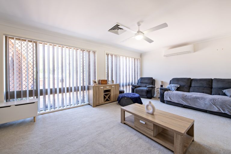 4 bedroom house at 30 Jean Street, Wellington NSW 2820 - photo 3