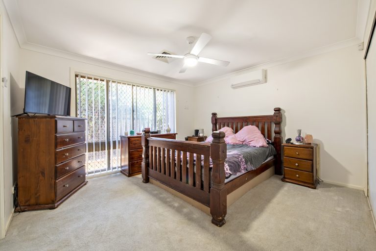 4 bedroom house at 30 Jean Street, Wellington NSW 2820 - photo 5