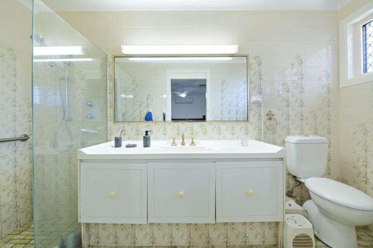 4 bedroom house at 30 Jean Street, Wellington NSW 2820 - photo 6