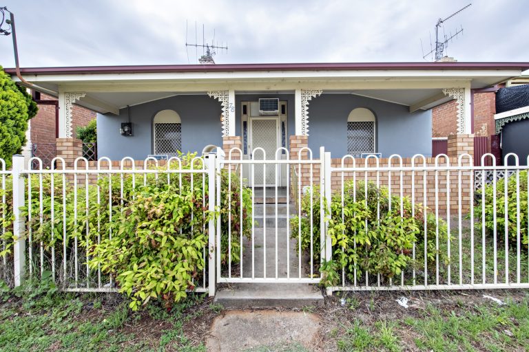 3 bedroom house at 78 Arthur Street, Wellington NSW 2820