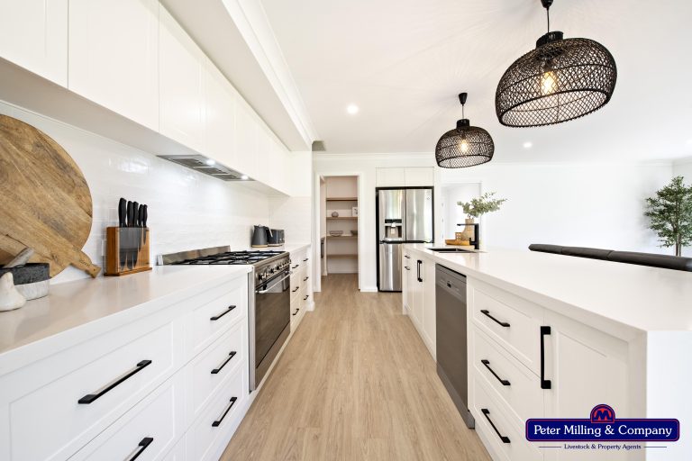 4 bedroom house at 1 Pelagic Court, Dubbo NSW 2830 - photo 5