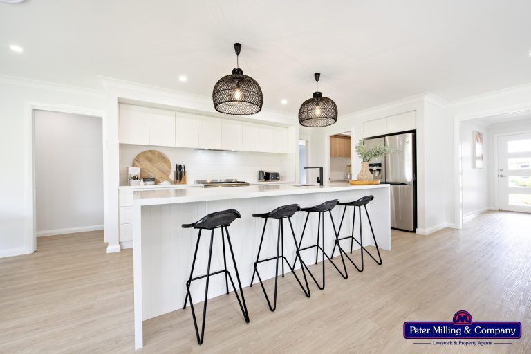 4 bedroom house at 1 Pelagic Court, Dubbo NSW 2830 - photo 6