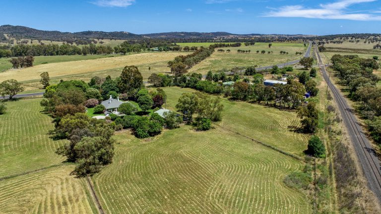 5 bedroom house at 392 Mitchell Highway, Wellington NSW 2820 - photo 29