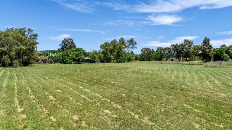 5 bedroom house at 392 Mitchell Highway, Wellington NSW 2820 - photo 30