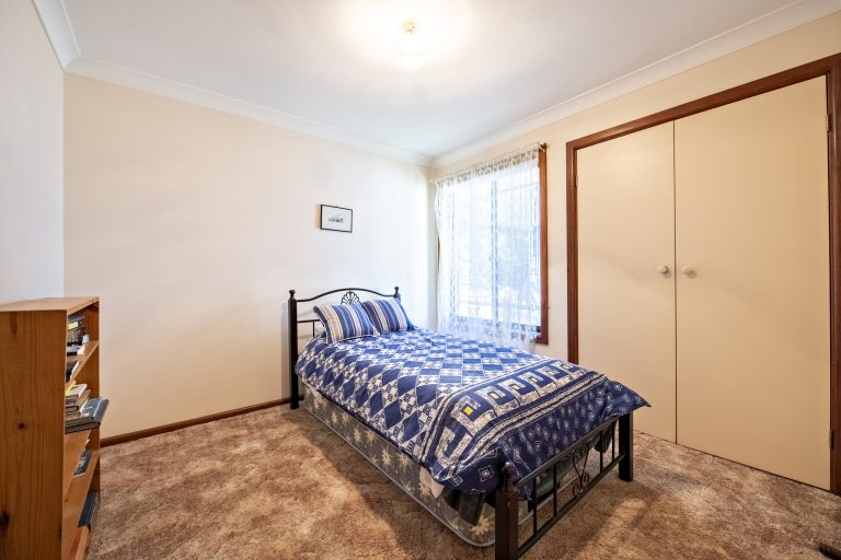3 bedroom house at 33 Gipps Street, Wellington NSW 2820 - photo 8