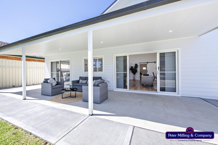 4 bedroom house at 14 Tamworth Street, Dubbo NSW 2830 - photo 15