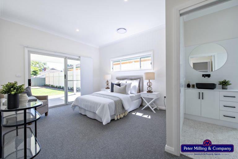 4 bedroom house at 14 Tamworth Street, Dubbo NSW 2830 - photo 6