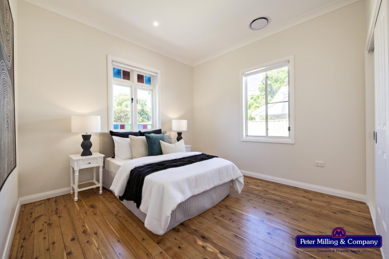 4 bedroom house at 14 Tamworth Street, Dubbo NSW 2830 - photo 8