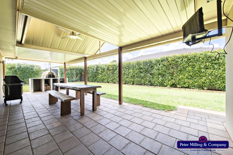 4 bedroom house at 7 Cobbity Avenue, Dubbo NSW 2830 - photo 13