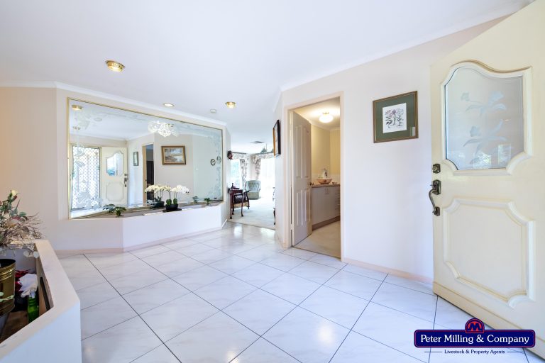5 bedroom house at 3 Greenslopes Court, Dubbo NSW 2830 - photo 2