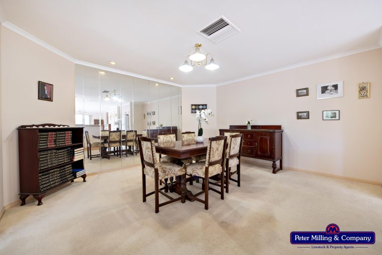 5 bedroom house at 3 Greenslopes Court, Dubbo NSW 2830 - photo 14