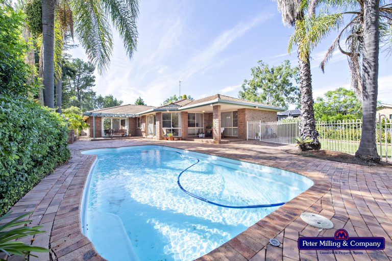 5 bedroom house at 3 Greenslopes Court, Dubbo NSW 2830 - photo 17