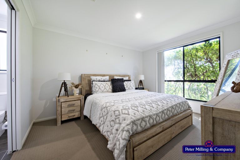 4 bedroom house at 52 Linda Drive, Dubbo NSW 2830 - photo 2