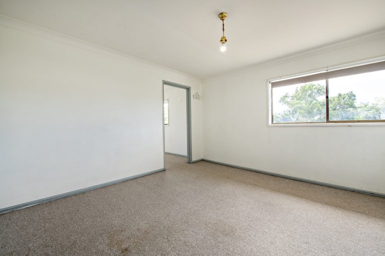 4 bedroom house at 34 Whiteley Street, Wellington NSW 2820 - photo 13