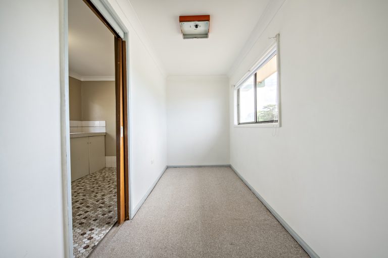 4 bedroom house at 34 Whiteley Street, Wellington NSW 2820 - photo 14