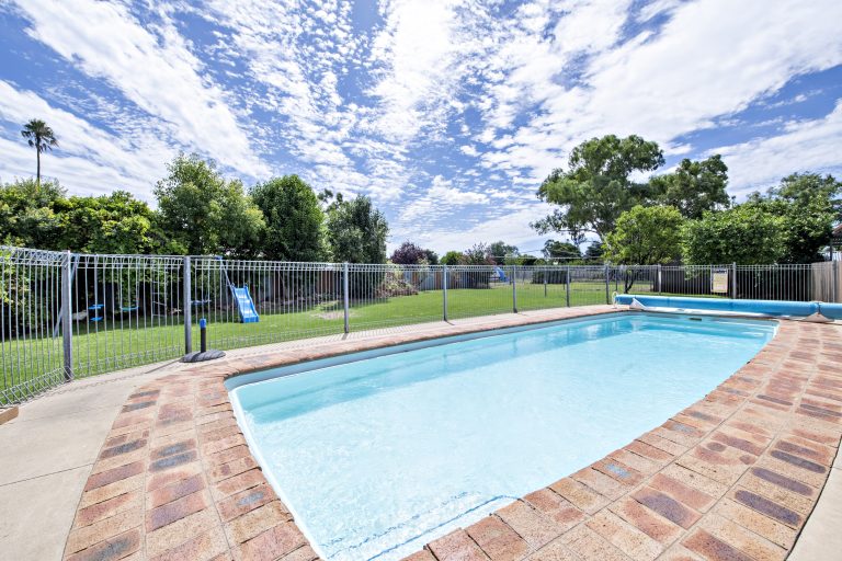 4 bedroom house at 34 Whiteley Street, Wellington NSW 2820 - photo 17