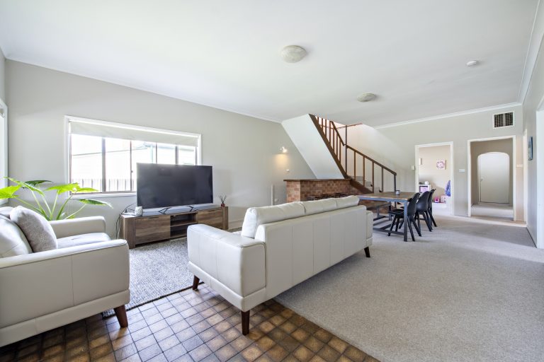 4 bedroom house at 34 Whiteley Street, Wellington NSW 2820 - photo 7