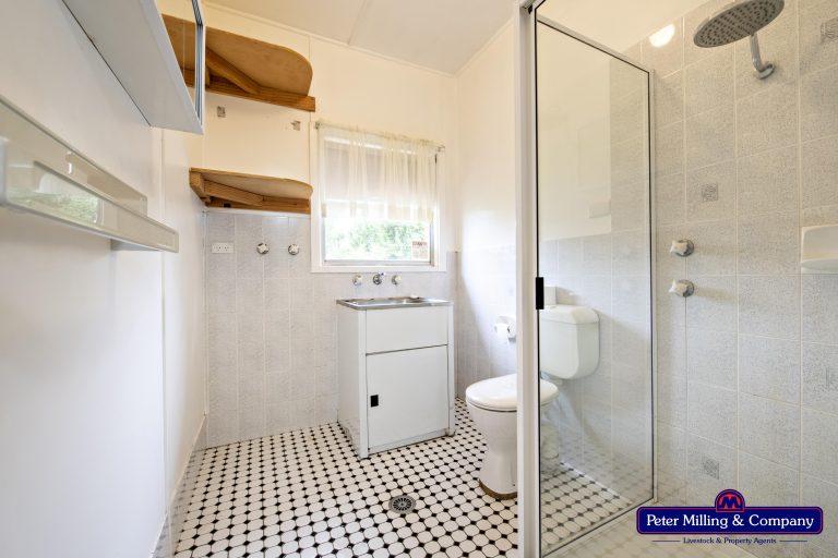3 bedroom house at 21 Roycox Crescent, Dubbo NSW 2830 - photo 6