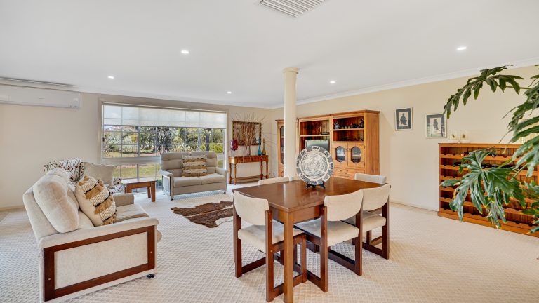 4 bedroom cropping property at 1023 Wonbobbie Lane, Warren NSW 2824 - photo 25