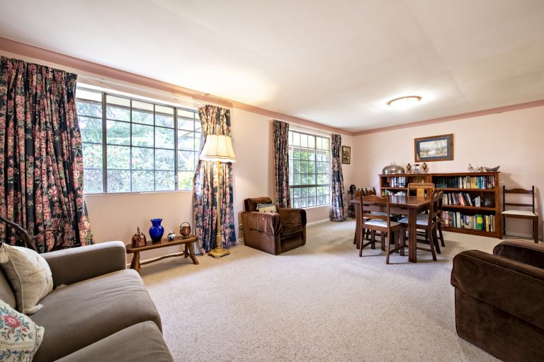 4 bedroom house at 26-28 Montefiores Street, Wellington NSW 2820 - photo 12