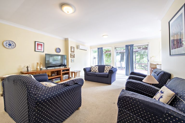 4 bedroom house at 26-28 Montefiores Street, Wellington NSW 2820 - photo 9