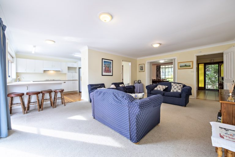 4 bedroom house at 26-28 Montefiores Street, Wellington NSW 2820 - photo 10