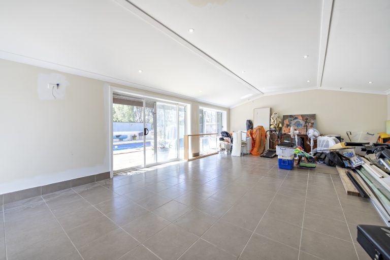 6 bedroom house at 10 Marsh Street, Wellington NSW 2820 - photo 23