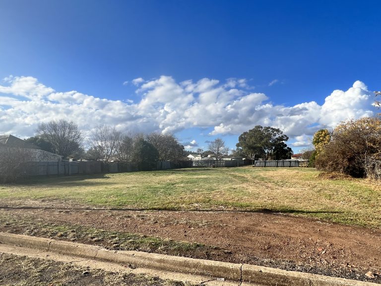 Land at 16-18 Parkes Street, Wellington NSW 2820