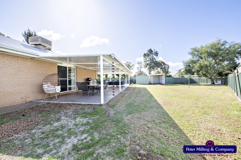 4 bedroom house at 30 Dunheved Circle, Dubbo NSW 2830 - photo 14