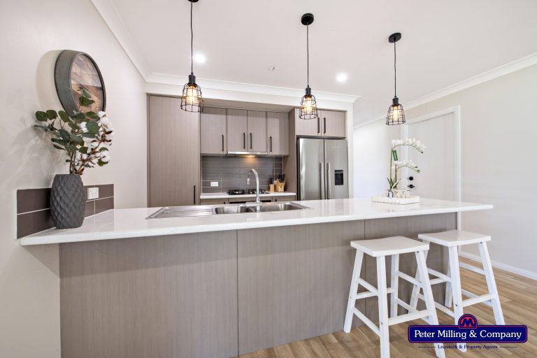4 bedroom house at 30 Dunheved Circle, Dubbo NSW 2830 - photo 7