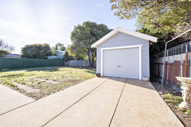 3 bedroom house at 206 Percy Street, Wellington NSW 2820 - photo 17