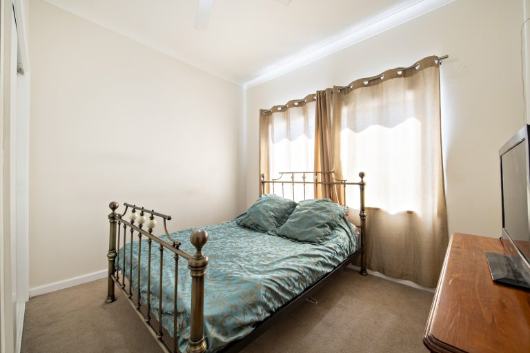 4 bedroom house at 113 Percy Street, Wellington NSW 2820 - photo 6