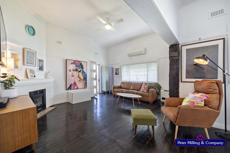 3 bedroom house at 106 Fourth Avenue, Narromine NSW 2821 - photo 2