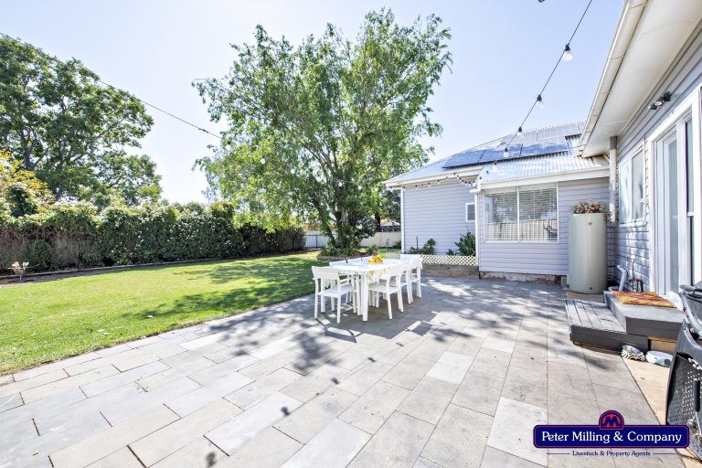 3 bedroom house at 106 Fourth Avenue, Narromine NSW 2821 - photo 12