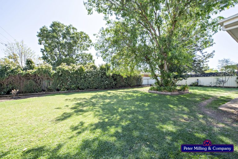 3 bedroom house at 106 Fourth Avenue, Narromine NSW 2821 - photo 14