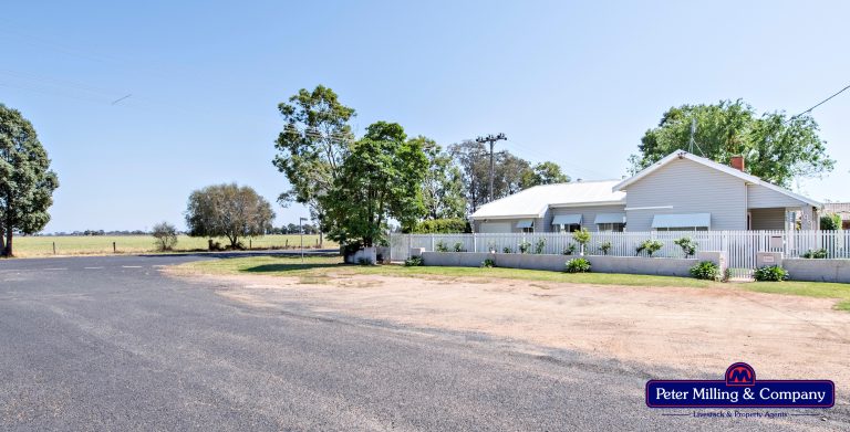 3 bedroom house at 106 Fourth Avenue, Narromine NSW 2821 - photo 16