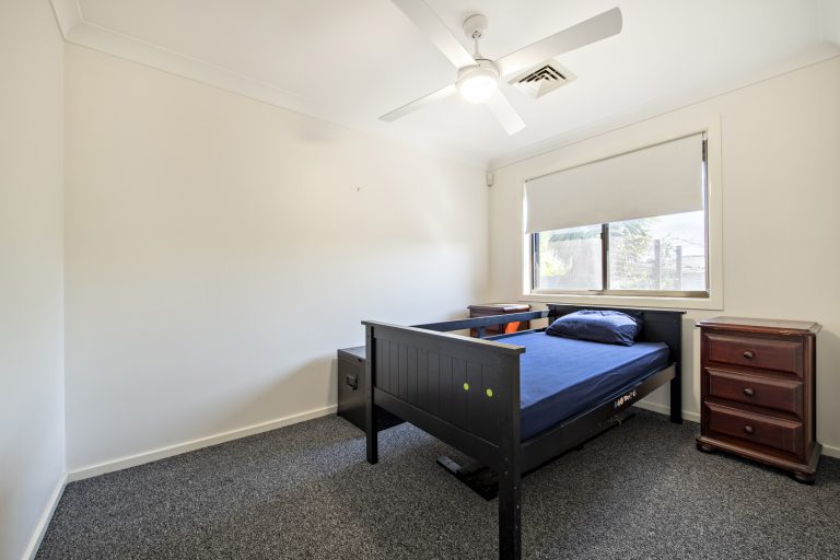 4 bedroom house at 30 Jean Street, Wellington NSW 2820 - photo 15