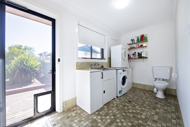 4 bedroom house at 30 Jean Street, Wellington NSW 2820 - photo 16