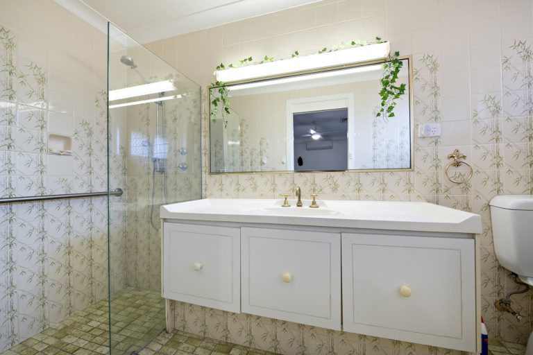 4 bedroom house at 30 Jean Street, Wellington NSW 2820 - photo 8