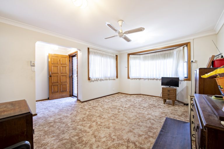 2 bedroom house at 1/59 Whiteley Street, Wellington NSW 2820 - photo 5