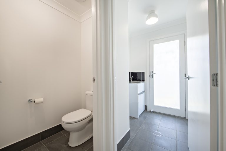 4 bedroom house at 5 Grevillea Place, Wellington NSW 2820 - photo 11