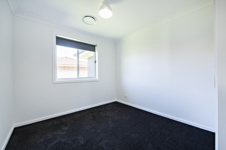 4 bedroom house at 5 Grevillea Place, Wellington NSW 2820 - photo 6