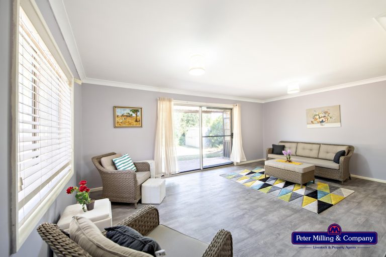 3 bedroom house at 65 North Street, Dubbo NSW 2830 - photo 3