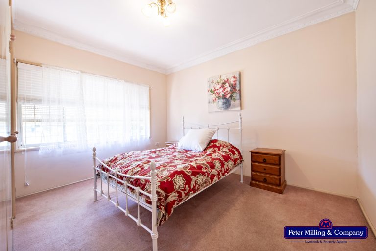 3 bedroom house at 65 North Street, Dubbo NSW 2830 - photo 7