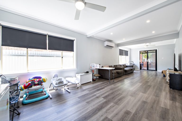 4 bedroom house at 6 Railway Avenue, Wellington NSW 2820 - photo 6