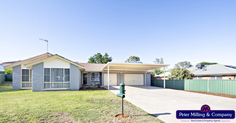 3 bedroom house at 5 Grevillea Close, Dubbo NSW 2830