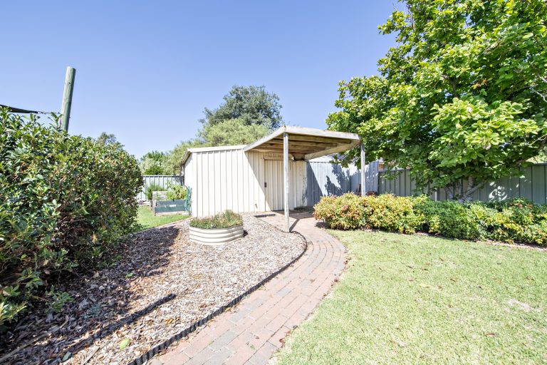 4 bedroom house at 3 Casuarina Close, Wellington NSW 2820 - photo 21